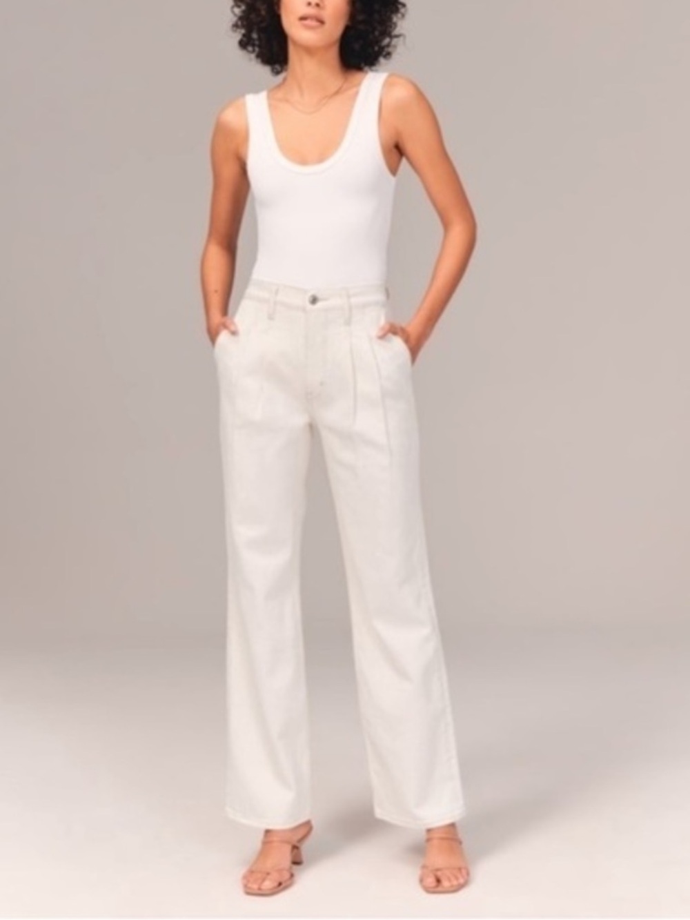 Abercrombie Curve Love 90s Relaxed Pleated Jeans 26 - Picture 9 of 10